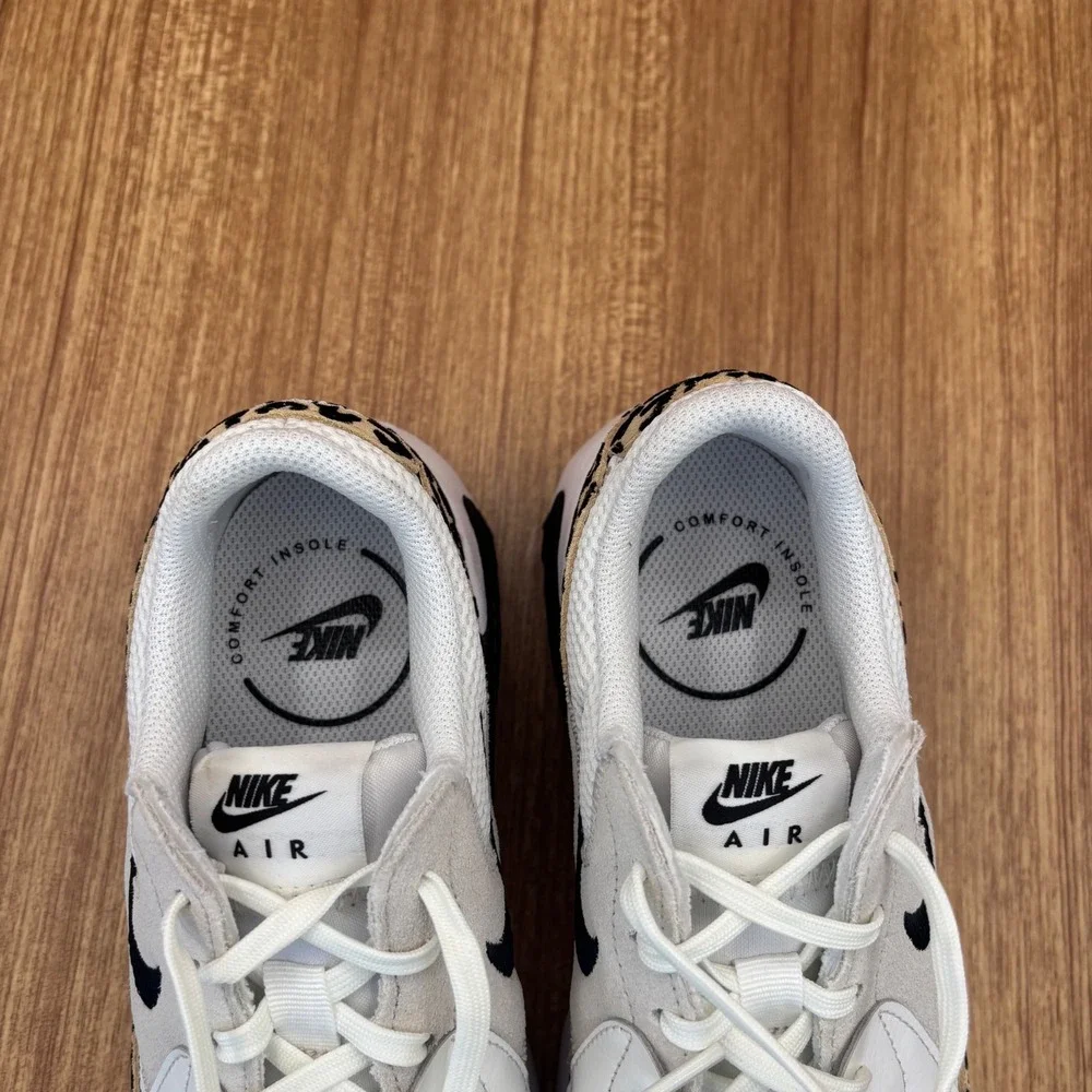 Nike Air Max Excee Sneakers Womens 6 White Leopard HQ2115-100 Animal Print NEW